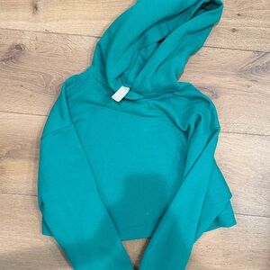 ALO Yoga Teal Cropped Hoodie - never been worn